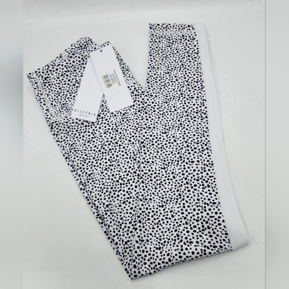 Allfenix White And Black Montana 7/8 Leggings Size S - Picture 5 of 16